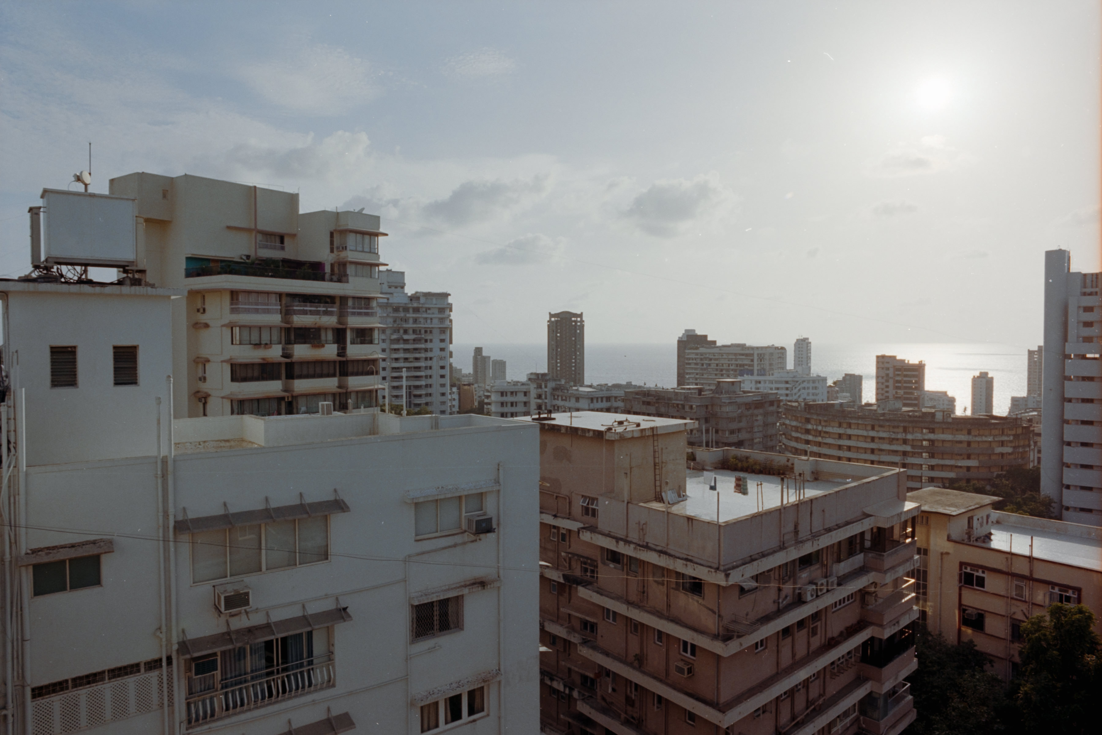 AHP F2004 09 001 sc250526 img35 NLP